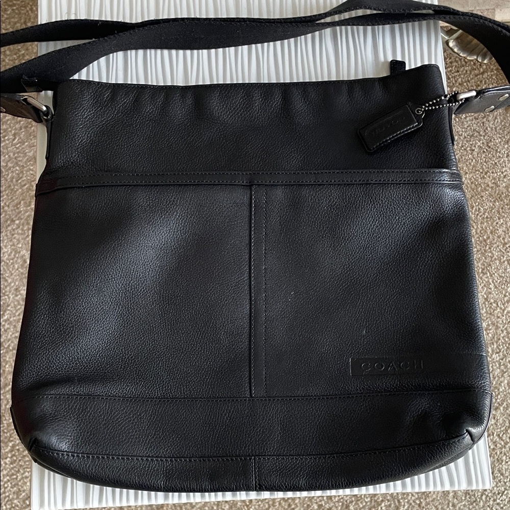 Coach Men's Black Leather Messenger Bag